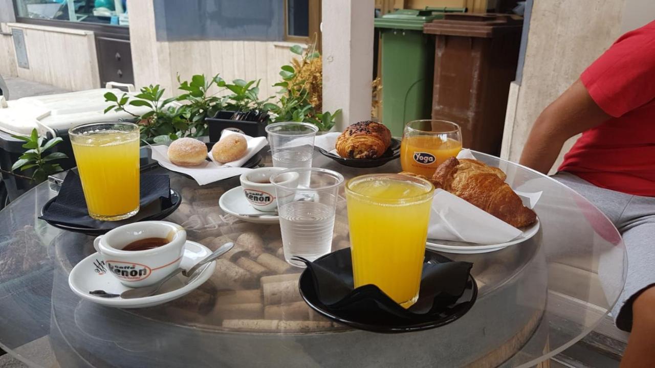 Domus D'Angelo B&B Formia Zewnętrze zdjęcie